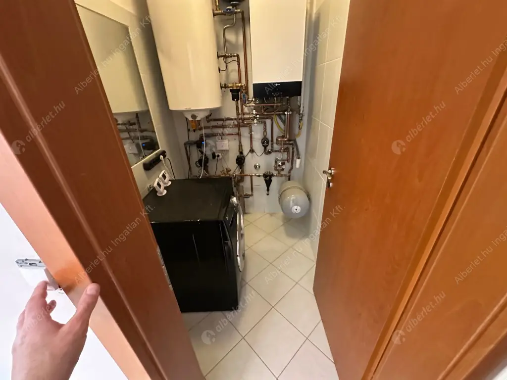 Kiadó albérlet 500000 Ft/hó áron: Budapest, III. kerület  Hegyoldal utca. Mérete: 120 nm, 4 szobás | Alberlet.hu - 6576186