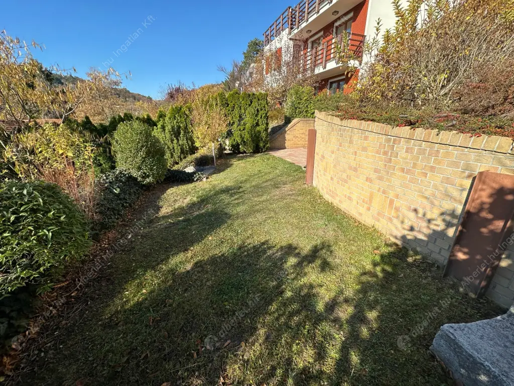 Kiadó albérlet 500000 Ft/hó áron: Budapest, III. kerület  Hegyoldal utca. Mérete: 120 nm, 4 szobás | Alberlet.hu - 6576196