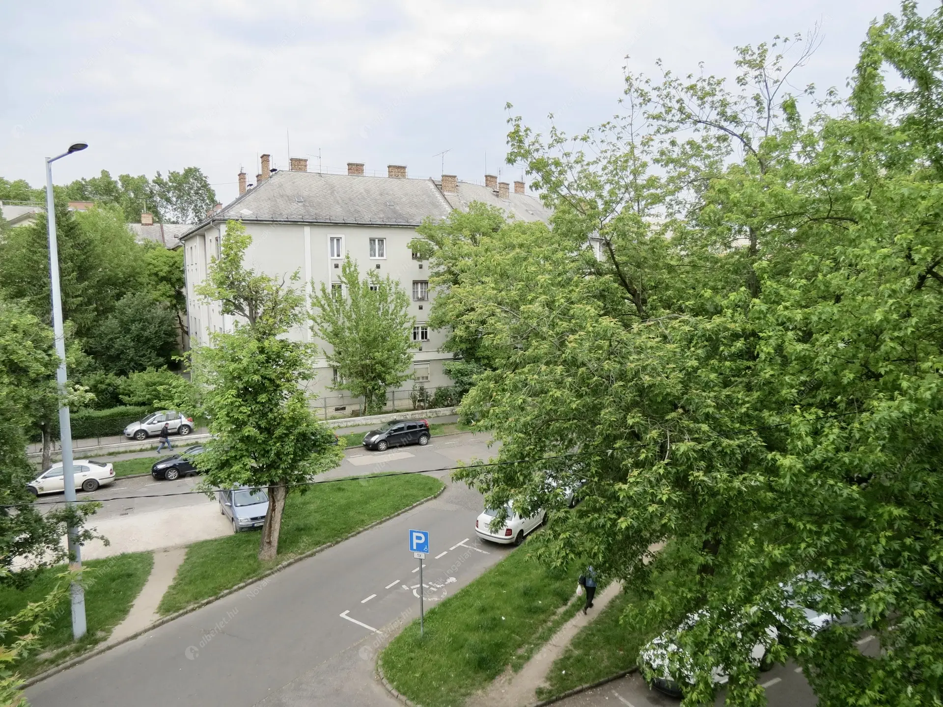 Kiadó albérlet 220000 Ft/hó áron: Budapest, III. kerület  Hunor utca. Mérete: 47 nm, 2 szobás | Alberlet.hu - 6532046