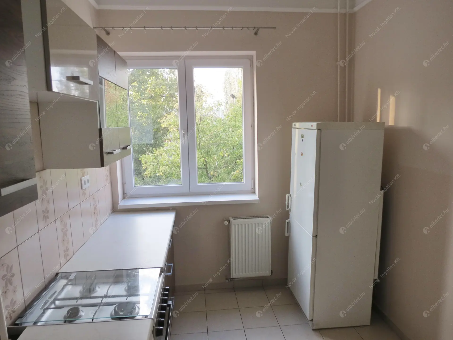 Kiadó albérlet 220000 Ft/hó áron: Budapest, III. kerület  Hunor utca. Mérete: 47 nm, 2 szobás | Alberlet.hu - 6532050