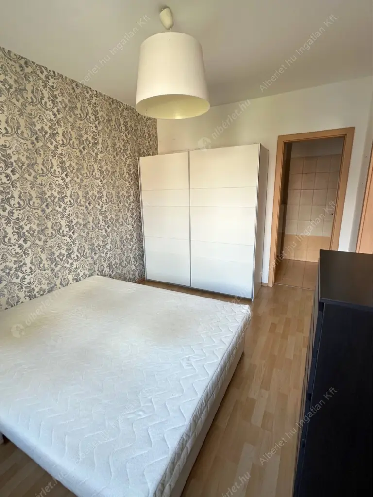 Kiadó albérlet 290000 Ft/hó áron: Budapest, III. kerület  Hunor utca. Mérete: 51 nm, 2 szobás | Alberlet.hu - 5930740