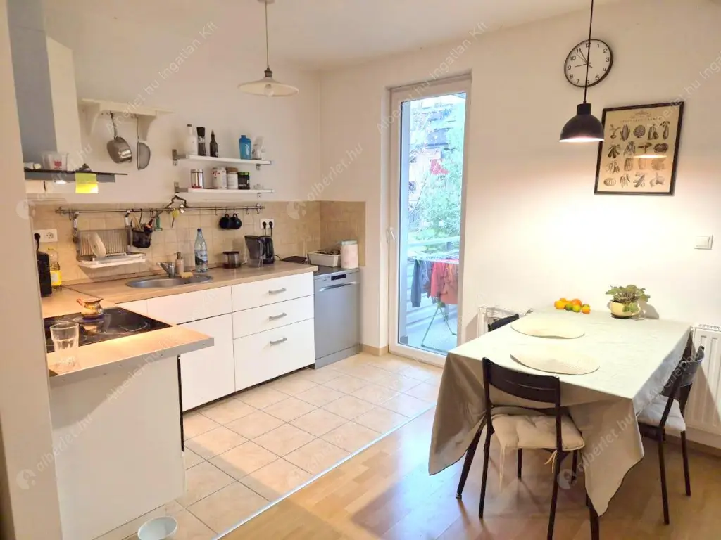 Kiadó albérlet 290000 Ft/hó áron: Budapest, III. kerület  Hunor utca. Mérete: 51 nm, 2 szobás | Alberlet.hu - 6598923