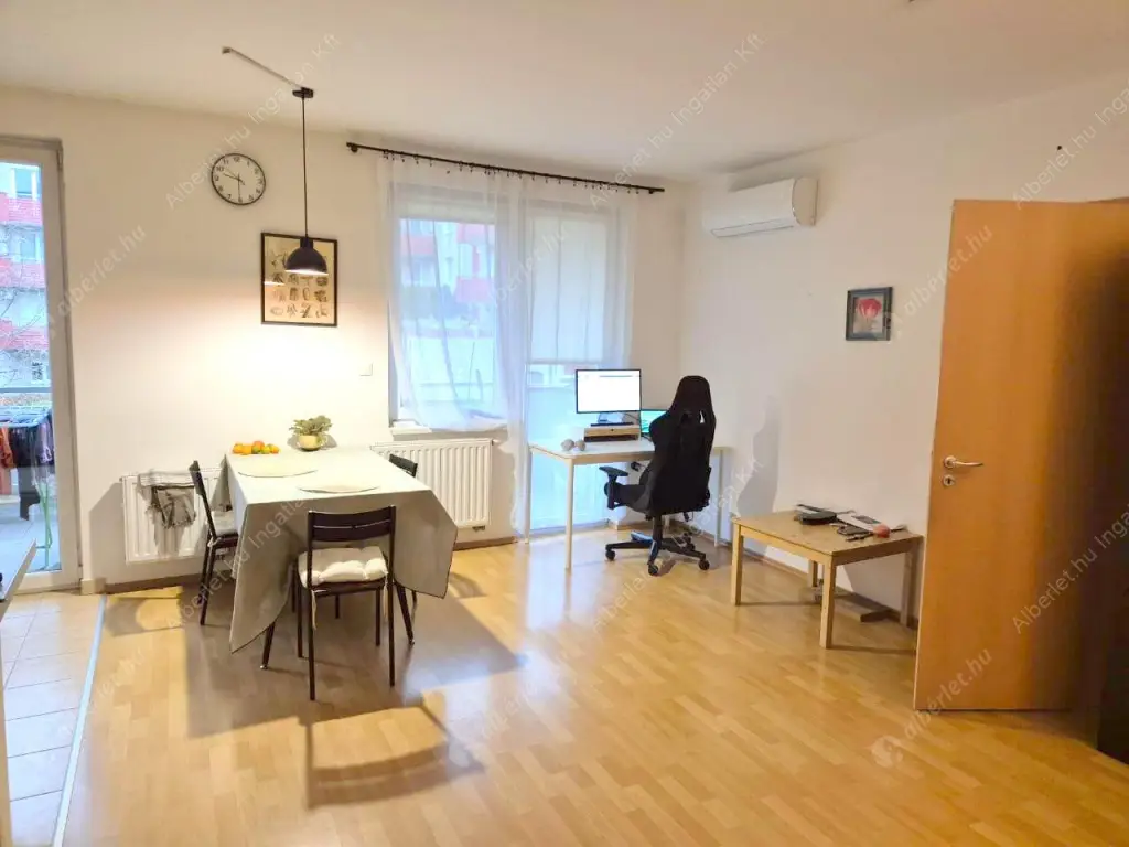 Kiadó albérlet 290000 Ft/hó áron: Budapest, III. kerület  Hunor utca. Mérete: 51 nm, 2 szobás | Alberlet.hu - 6598924