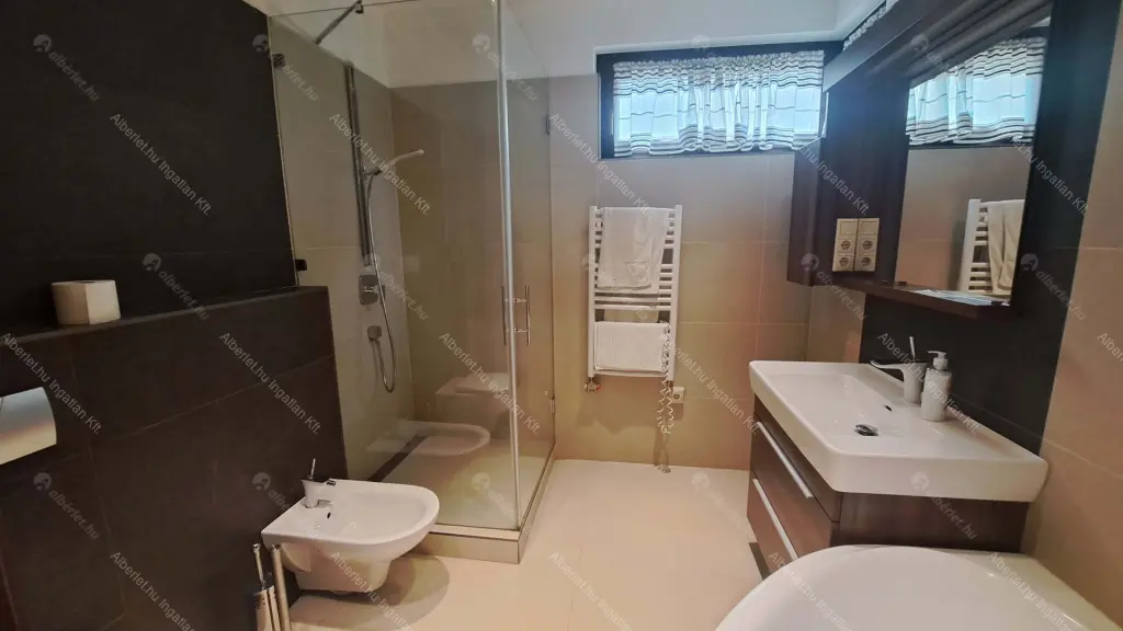 Kiadó albérlet 622000 Ft/hó áron: Budapest, III. kerület  Jablonka út. Mérete: 80 nm, 3 szobás | Alberlet.hu - 6686166