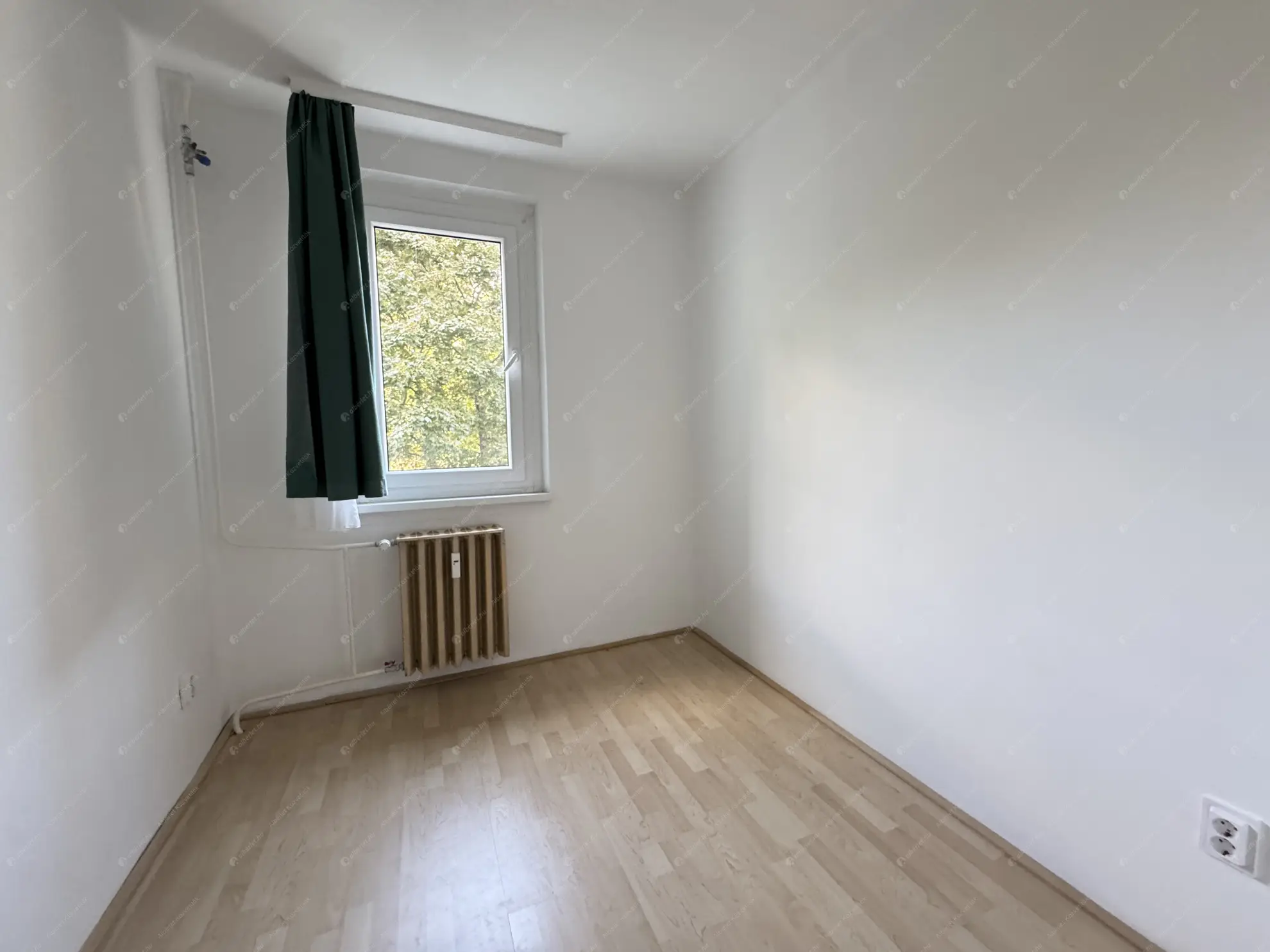 Kiadó albérlet 200000 Ft/hó áron: Budapest, III. kerület  Juhász Gyula utca. Mérete: 51 nm, 1 szobás | Alberlet.hu - 6551498