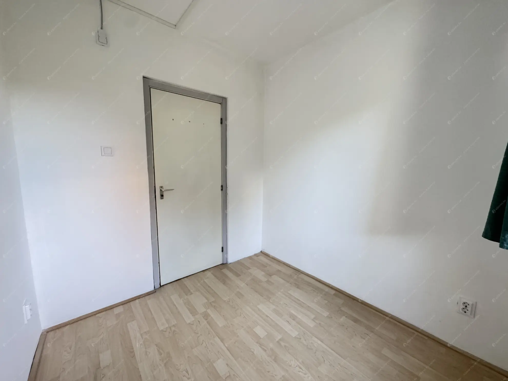 Kiadó albérlet 200000 Ft/hó áron: Budapest, III. kerület  Juhász Gyula utca. Mérete: 51 nm, 1 szobás | Alberlet.hu - 6551499