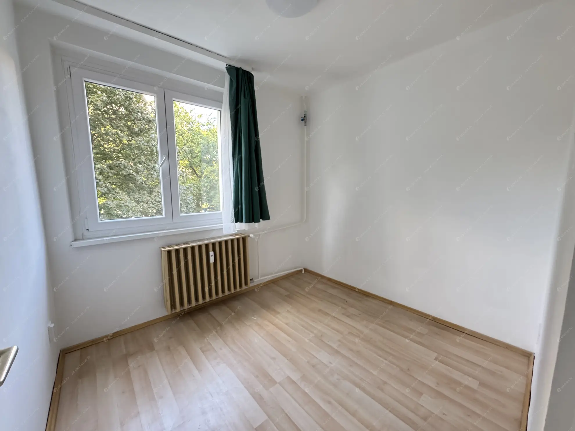 Kiadó albérlet 200000 Ft/hó áron: Budapest, III. kerület  Juhász Gyula utca. Mérete: 51 nm, 1 szobás | Alberlet.hu - 6551500