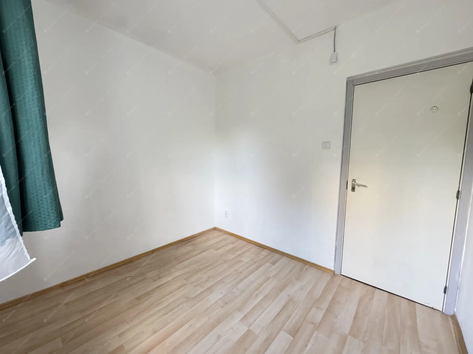 Kiadó albérlet 200000 Ft/hó áron: Budapest, III. kerület  Juhász Gyula utca. Mérete: 51 nm, 1 szobás | Alberlet.hu - 6551501