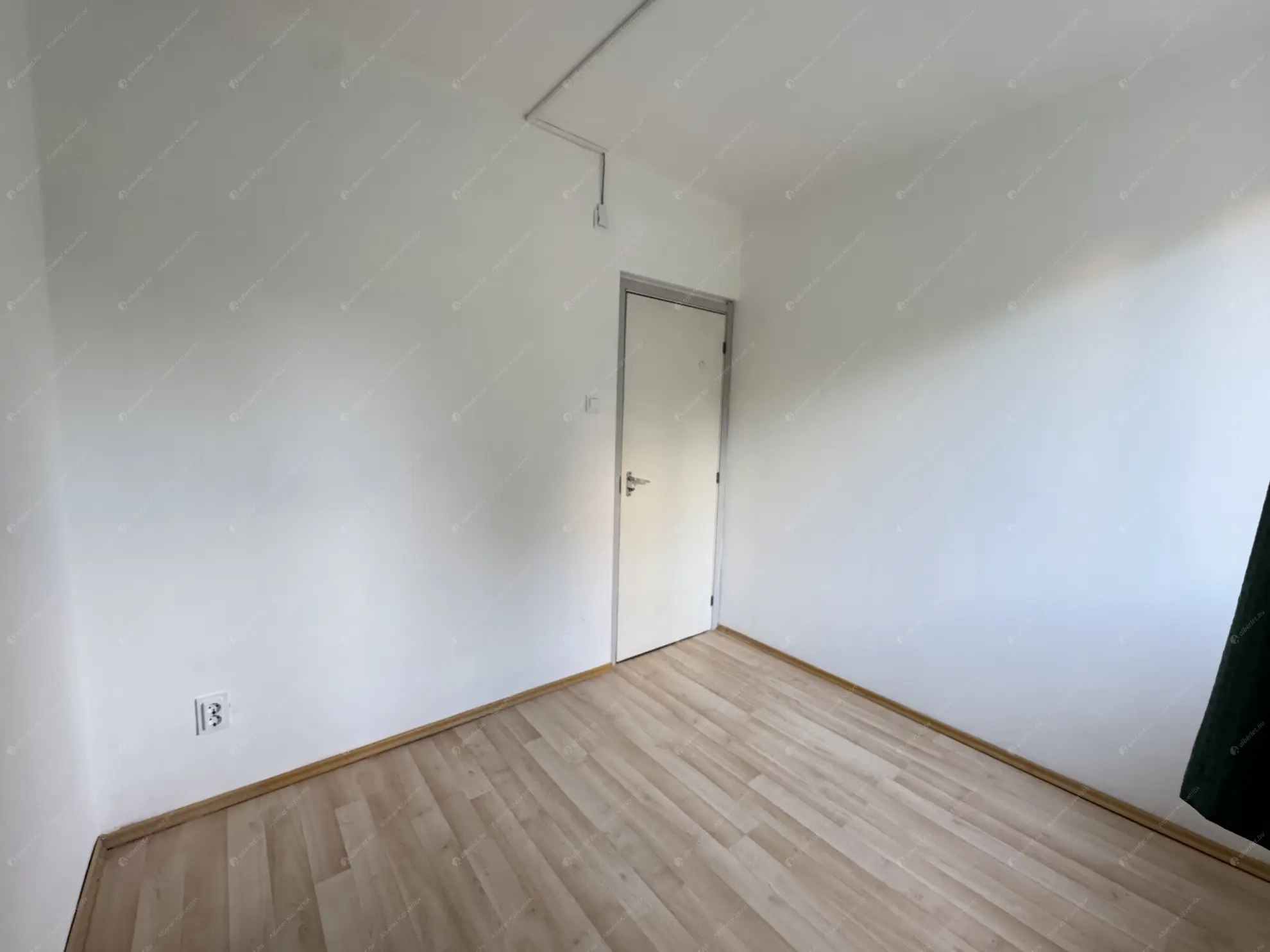 Kiadó albérlet 200000 Ft/hó áron: Budapest, III. kerület  Juhász Gyula utca. Mérete: 51 nm, 1 szobás | Alberlet.hu - 6551502