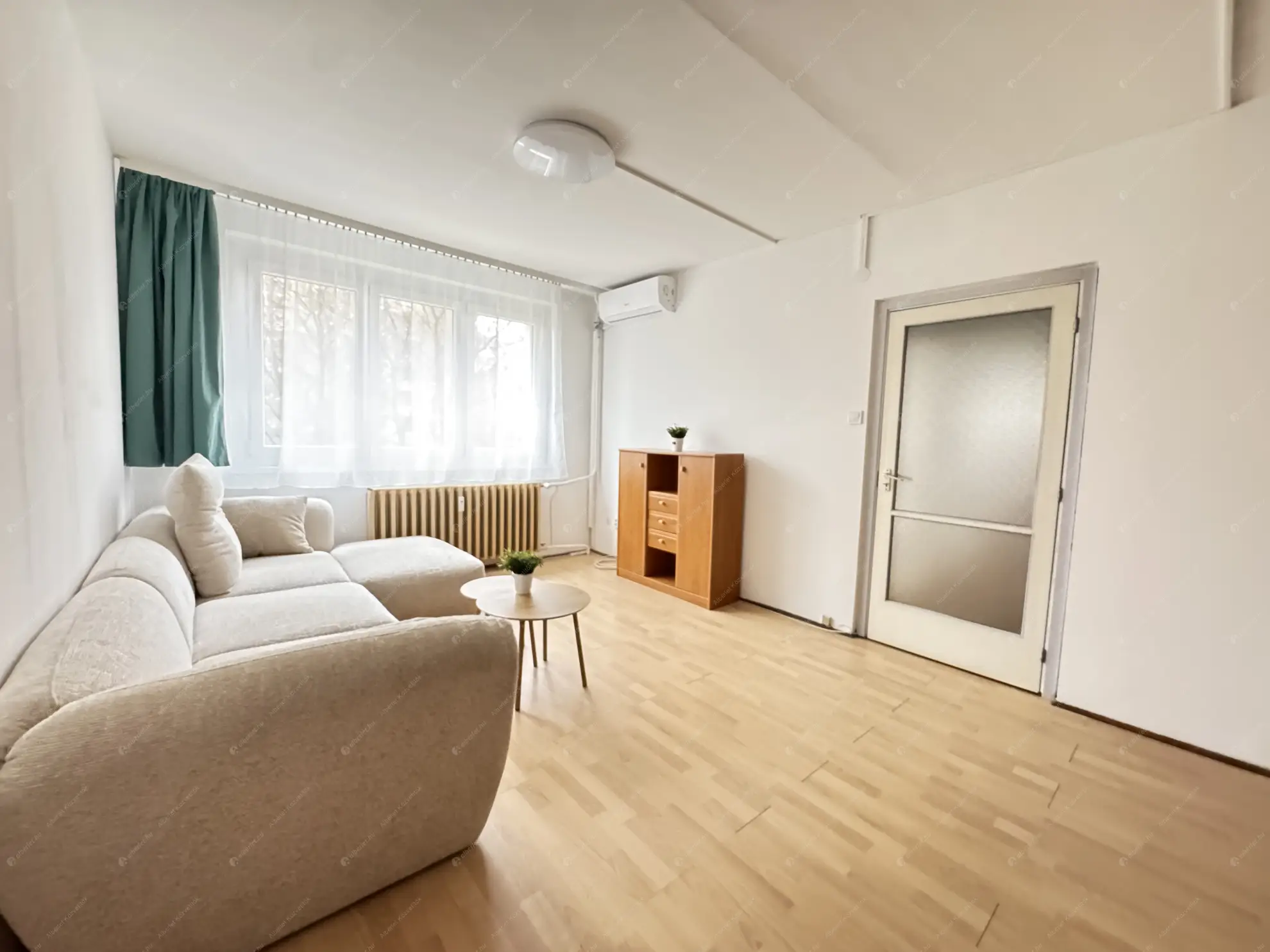 Kiadó albérlet 210000 Ft/hó áron: Budapest, III. kerület  Juhász Gyula utca. Mérete: 51 nm, 1 szobás | Alberlet.hu - 6603761