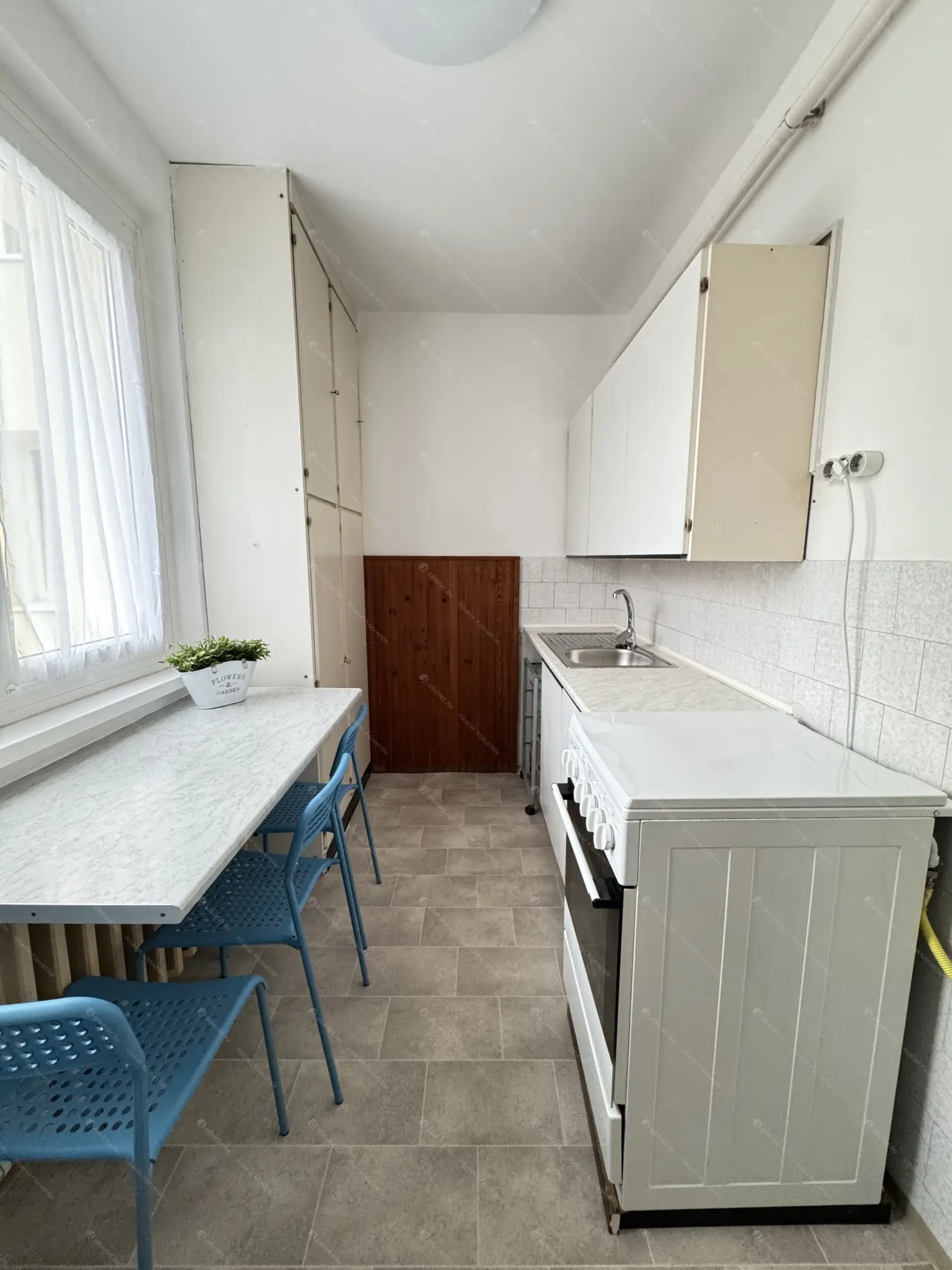 Kiadó albérlet 210000 Ft/hó áron: Budapest, III. kerület  Juhász Gyula utca. Mérete: 51 nm, 1 szobás | Alberlet.hu - 6603769