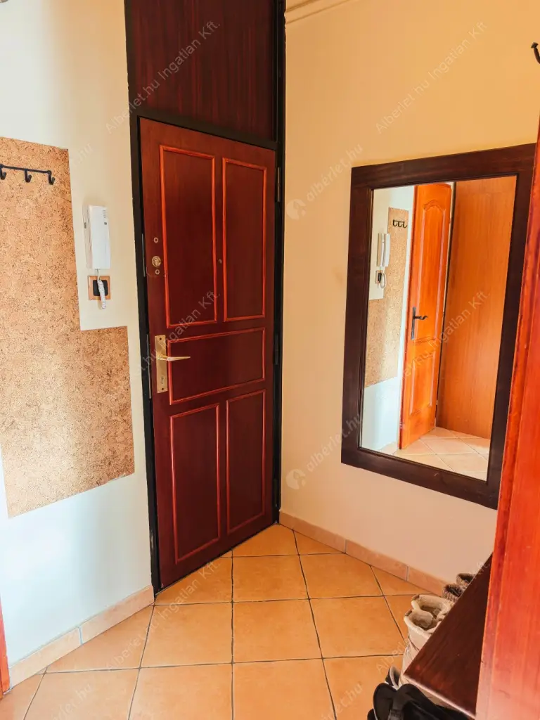 Kiadó albérlet 250000 Ft/hó áron: Budapest, III. kerület  Kalap utca. Mérete: 53 nm, 2 szobás | Alberlet.hu - 6630141