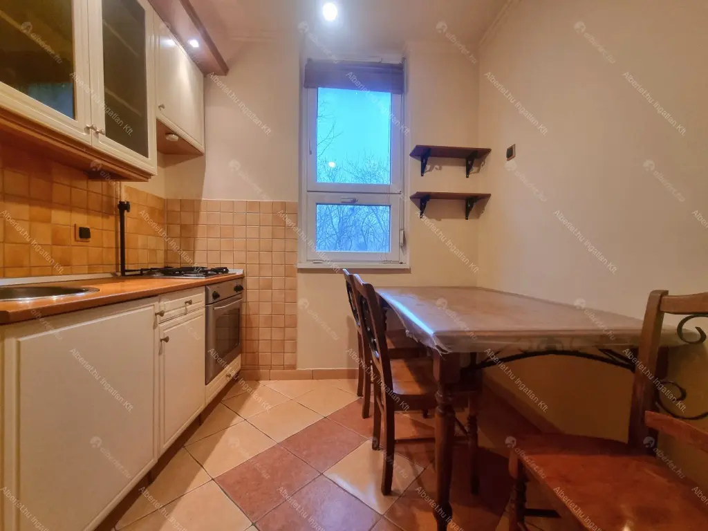 Kiadó albérlet 244000 Ft/hó áron: Budapest, III. kerület  Kalap utca. Mérete: 53 nm, 2 szobás | Alberlet.hu - 6639970