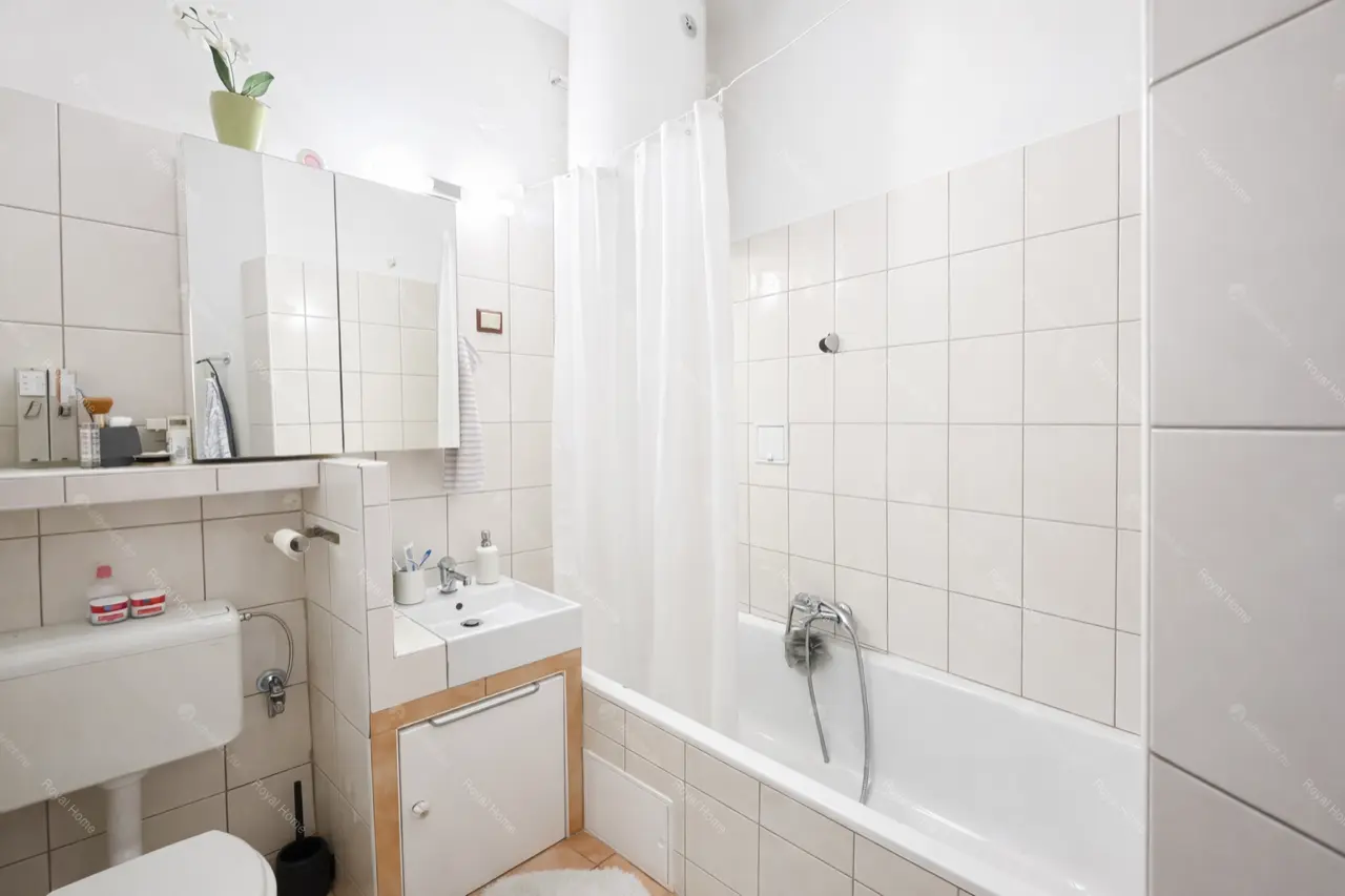 Kiadó albérlet 190000 Ft/hó áron: Budapest, III. kerület  Kenyeres utca. Mérete: 37 nm, 1 szobás | Alberlet.hu - 6670122