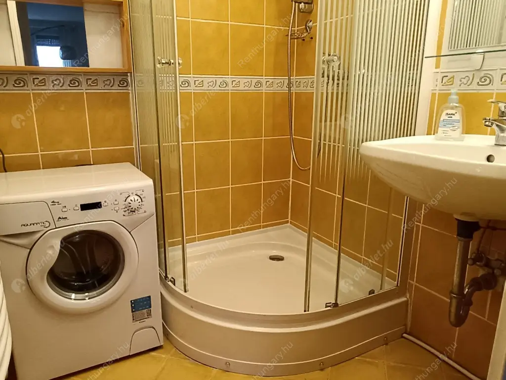 Kiadó albérlet 210000 Ft/hó áron: Budapest, III. kerület  Kerék utca. Mérete: 51 nm, 2 szobás | Alberlet.hu - 6588331