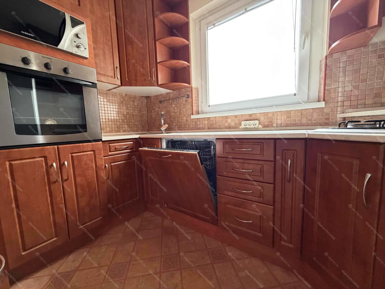 Kiadó albérlet 260000 Ft/hó áron: Budapest, III. kerület  Kerék utca. Mérete: 69 nm, 3 szobás | Alberlet.hu - 6653979