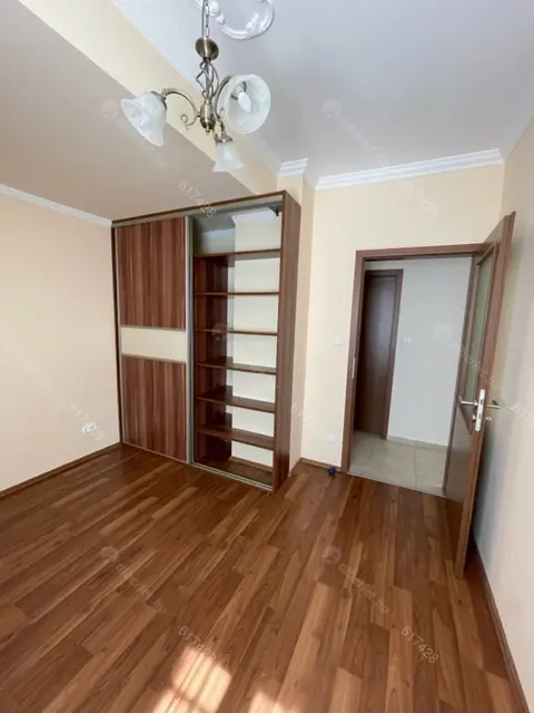 Kiadó albérlet 420000 Ft/hó áron: Budapest, III. kerület  Királylaki út. Mérete: 92 nm, 3 szobás | Alberlet.hu - 5867437
