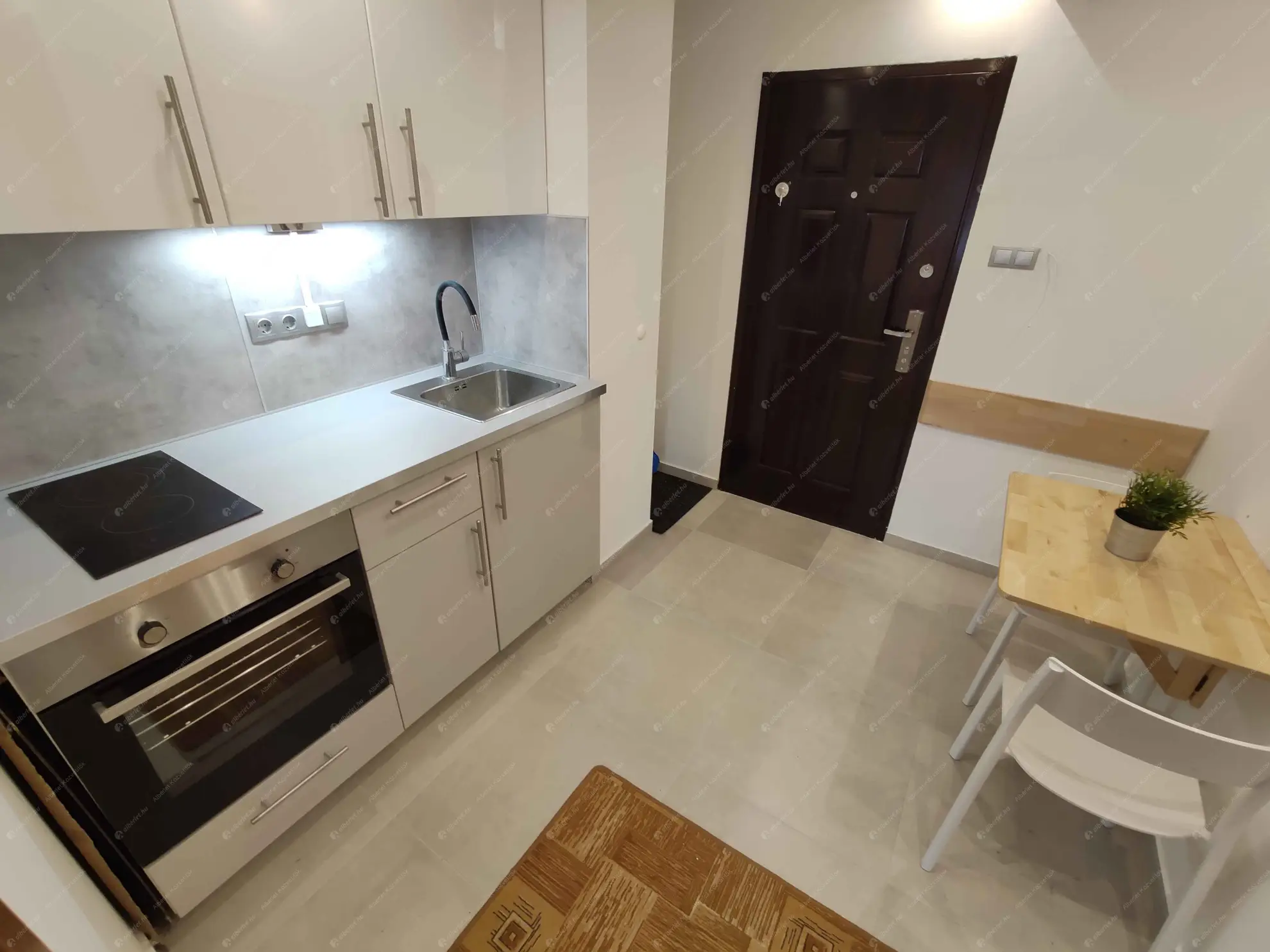 Kiadó albérlet 170000 Ft/hó áron: Budapest, III. kerület  Királyok útja. Mérete: 31 nm, 1 szobás | Alberlet.hu - 6601821