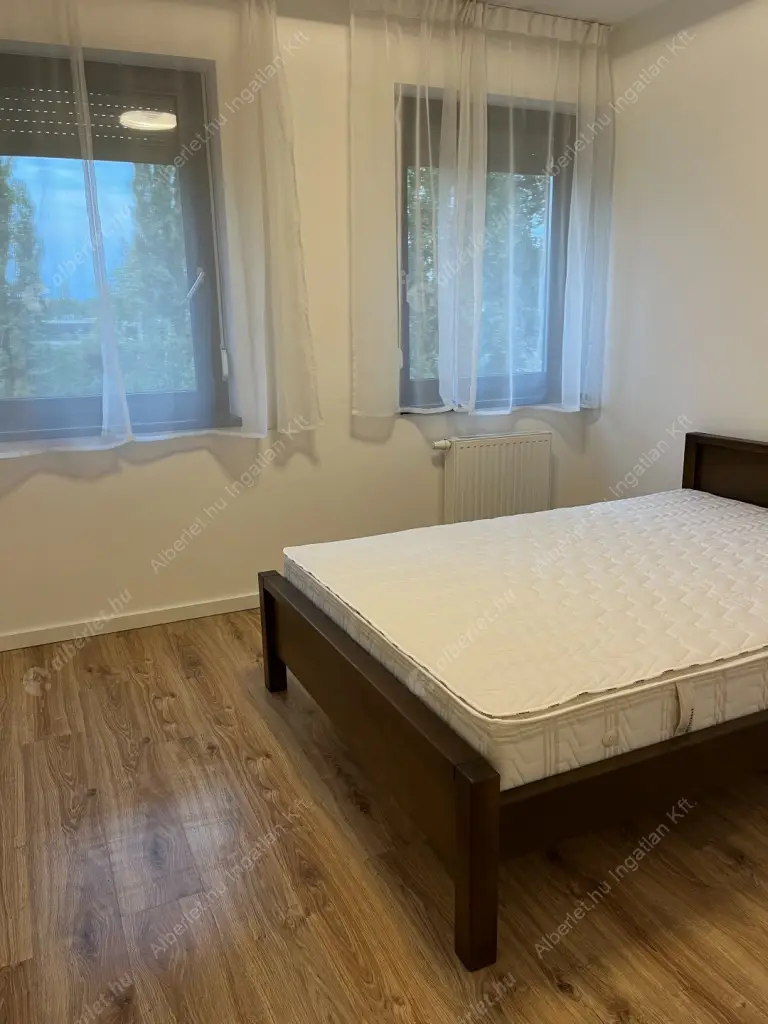 Kiadó albérlet 550000 Ft/hó áron: Budapest, III. kerület  Királyok útja. Mérete: 67 nm, 1 szobás | Alberlet.hu - 6636409