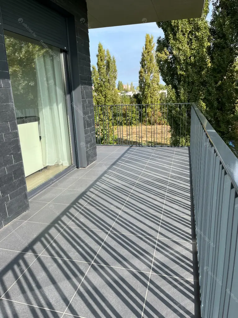 Kiadó albérlet 490000 Ft/hó áron: Budapest, III. kerület  Királyok útja. Mérete: 67 nm, 3 szobás | Alberlet.hu - 6679909