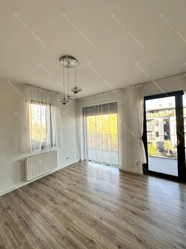 Kiadó albérlet 490000 Ft/hó áron: Budapest, III. kerület  Királyok útja. Mérete: 68 nm, 3 szobás | Alberlet.hu - 6682909