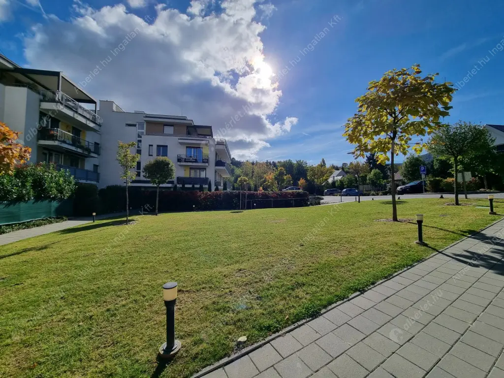 Kiadó albérlet 300000 Ft/hó áron: Budapest, III. kerület  Kocsis Sándor út. Mérete: 55 nm, 2 szobás | Alberlet.hu - 6558526