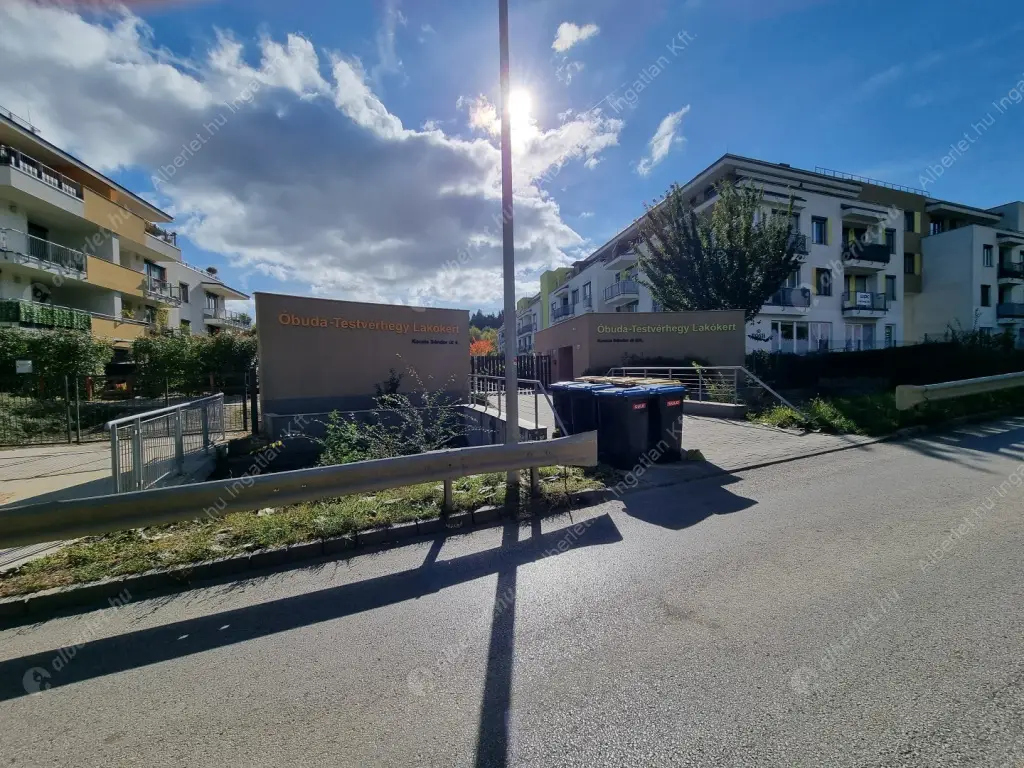 Kiadó albérlet 300000 Ft/hó áron: Budapest, III. kerület  Kocsis Sándor út. Mérete: 55 nm, 2 szobás | Alberlet.hu - 6558527