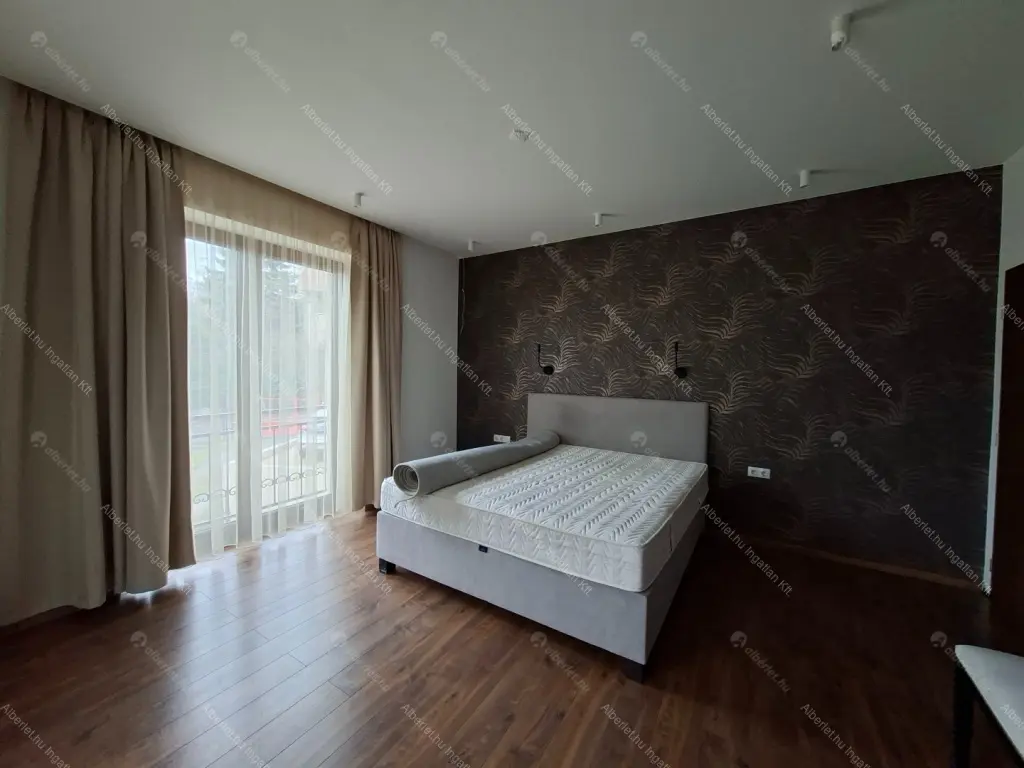 Kiadó albérlet 499000 Ft/hó áron: Budapest, III. kerület  Laborc utca. Mérete: 75 nm, 3 szobás | Alberlet.hu - 6663476