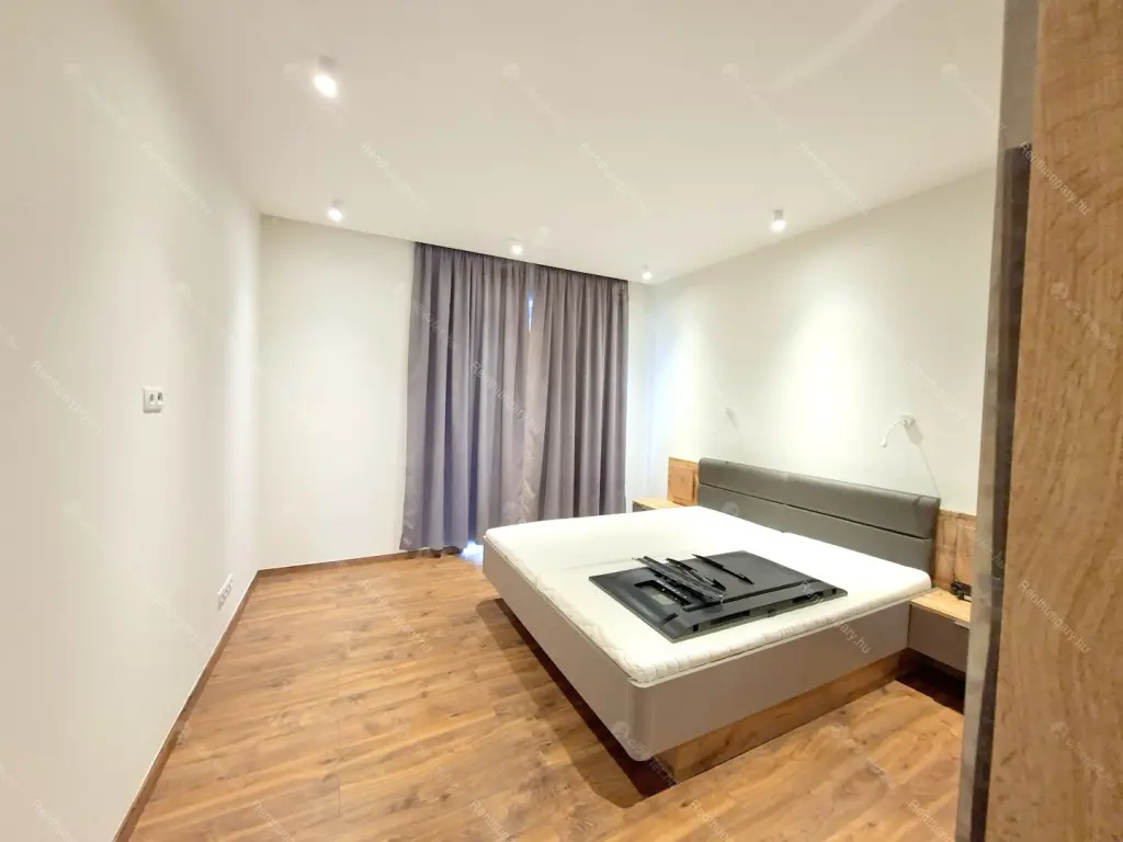 Kiadó albérlet 499000 Ft/hó áron: Budapest, III. kerület  Laborc utca. Mérete: 75 nm, 3 szobás | Alberlet.hu - 6664633