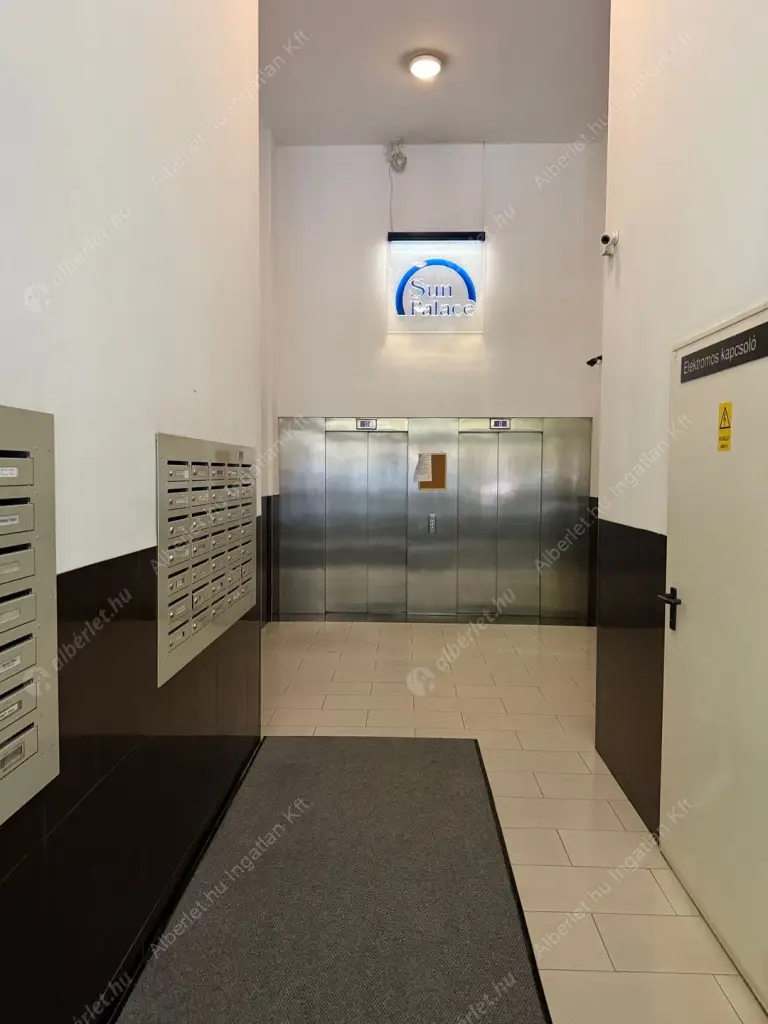 Kiadó albérlet 220000 Ft/hó áron: Budapest, III. kerület  Lajos utca. Mérete: 35 nm, 1 szobás | Alberlet.hu - 6638509