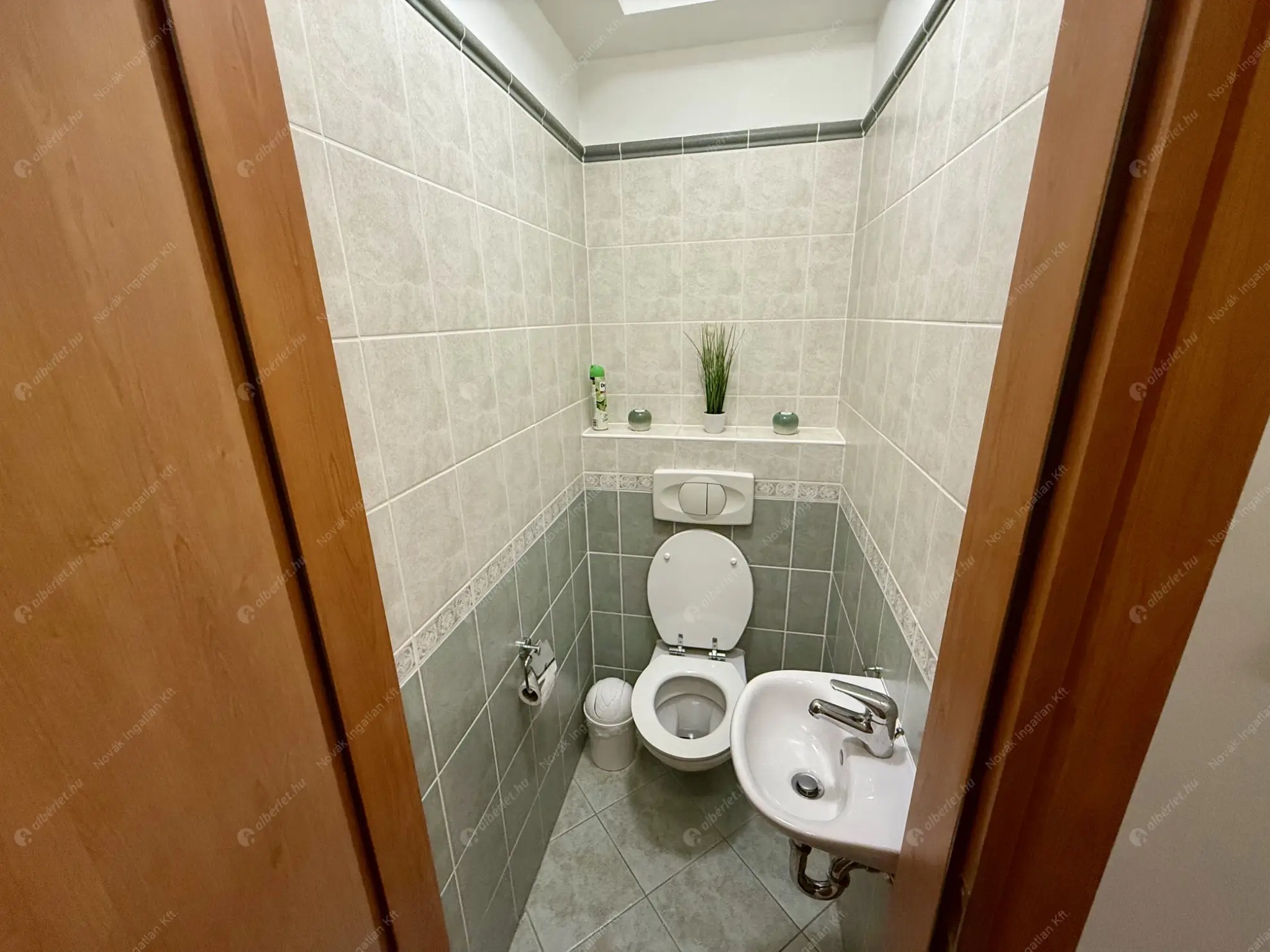 Kiadó albérlet 300000 Ft/hó áron: Budapest, III. kerület  Lajos utca. Mérete: 49 nm, 2 szobás | Alberlet.hu - 6616946