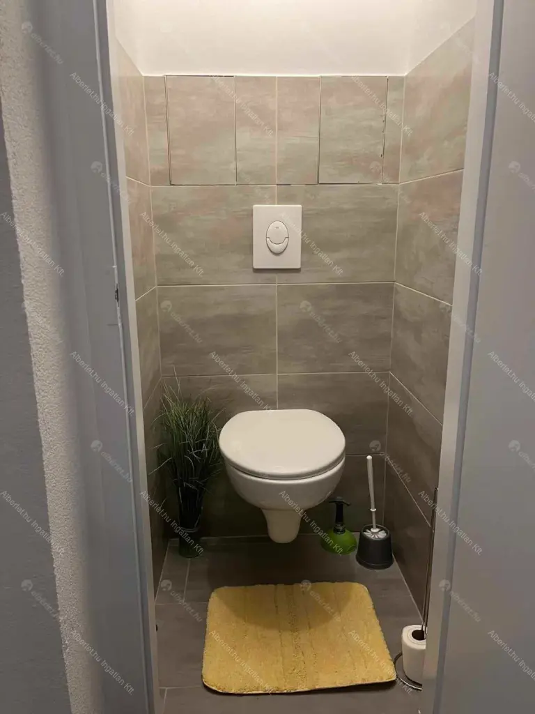 Kiadó albérlet 250000 Ft/hó áron: Budapest, III. kerület  Lajos utca. Mérete: 55 nm, 2 szobás | Alberlet.hu - 6744308