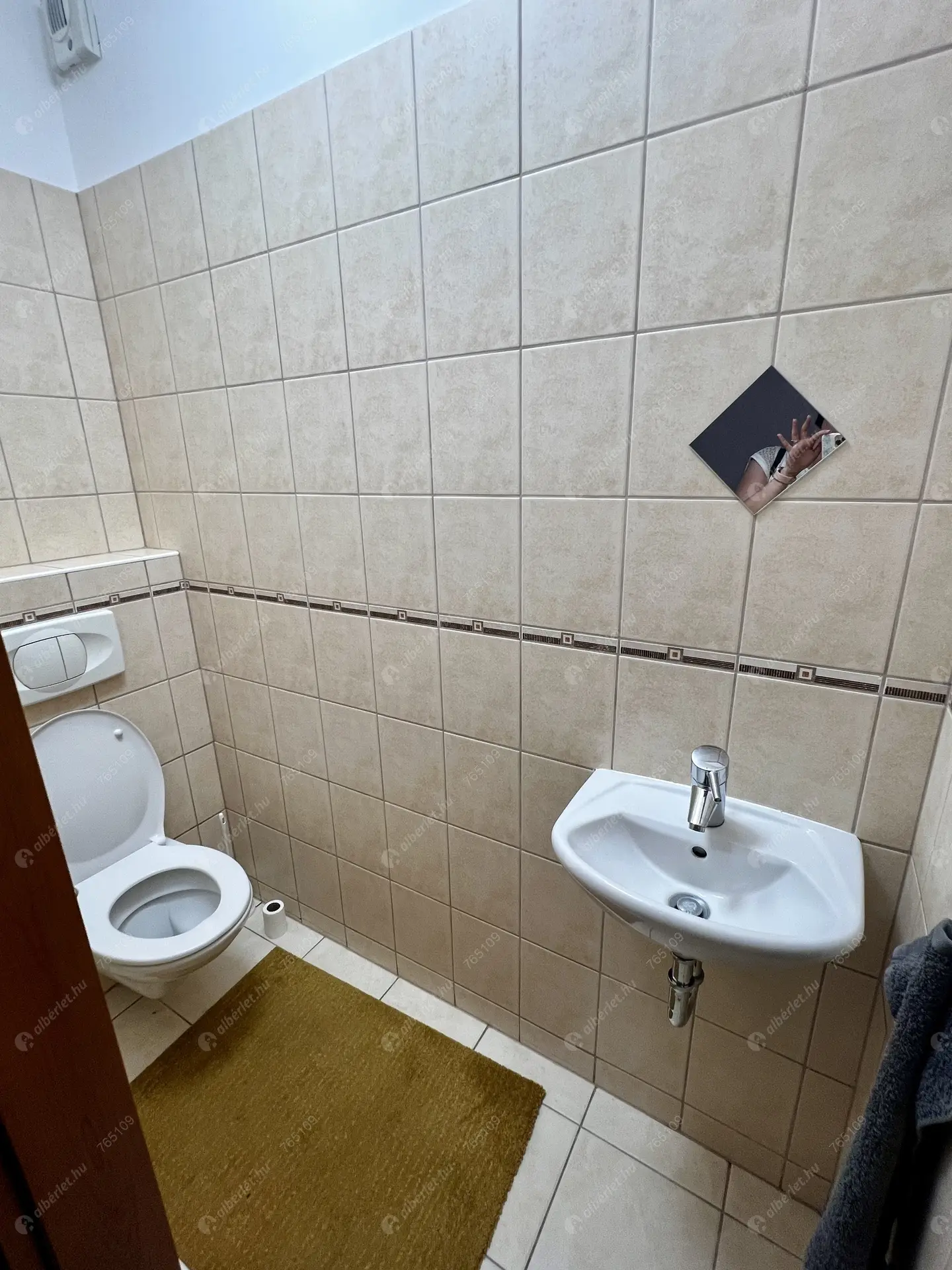 Kiadó albérlet 390000 Ft/hó áron: Budapest, III. kerület  Lajos utca. Mérete: 78 nm, 3 szobás | Alberlet.hu - 6494807