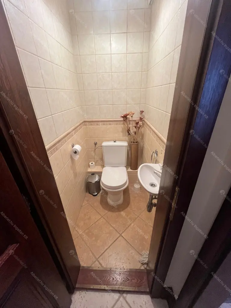 Kiadó albérlet 280000 Ft/hó áron: Budapest, III. kerület  Lángliliom utca. Mérete: 50 nm, 2 szobás | Alberlet.hu - 6670621