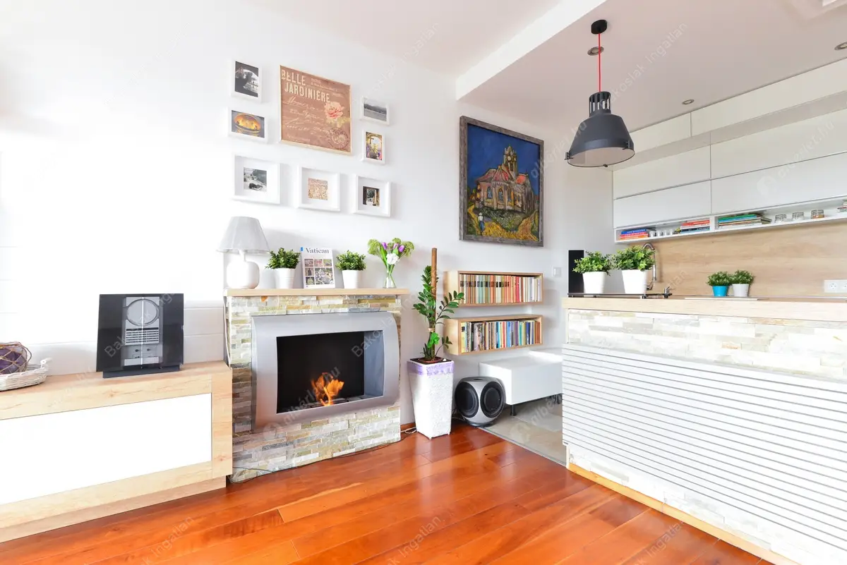 Kiadó albérlet 432000 Ft/hó áron: Budapest, III. kerület  Nagyszombat utca. Mérete: 70 nm, 3 szobás | Alberlet.hu - 4961724