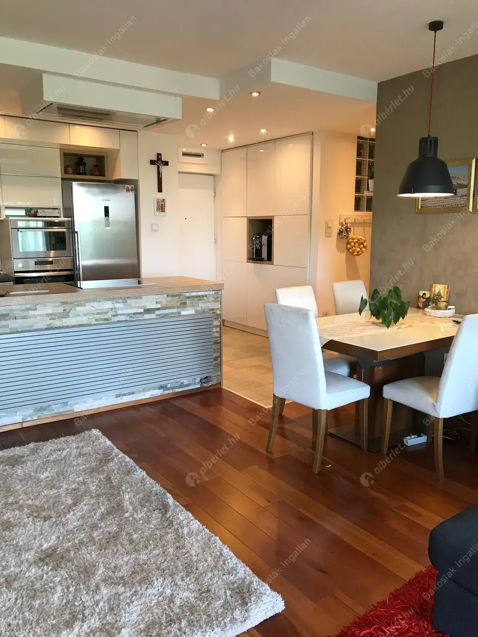 Kiadó albérlet 432000 Ft/hó áron: Budapest, III. kerület  Nagyszombat utca. Mérete: 70 nm, 3 szobás | Alberlet.hu - 4961737