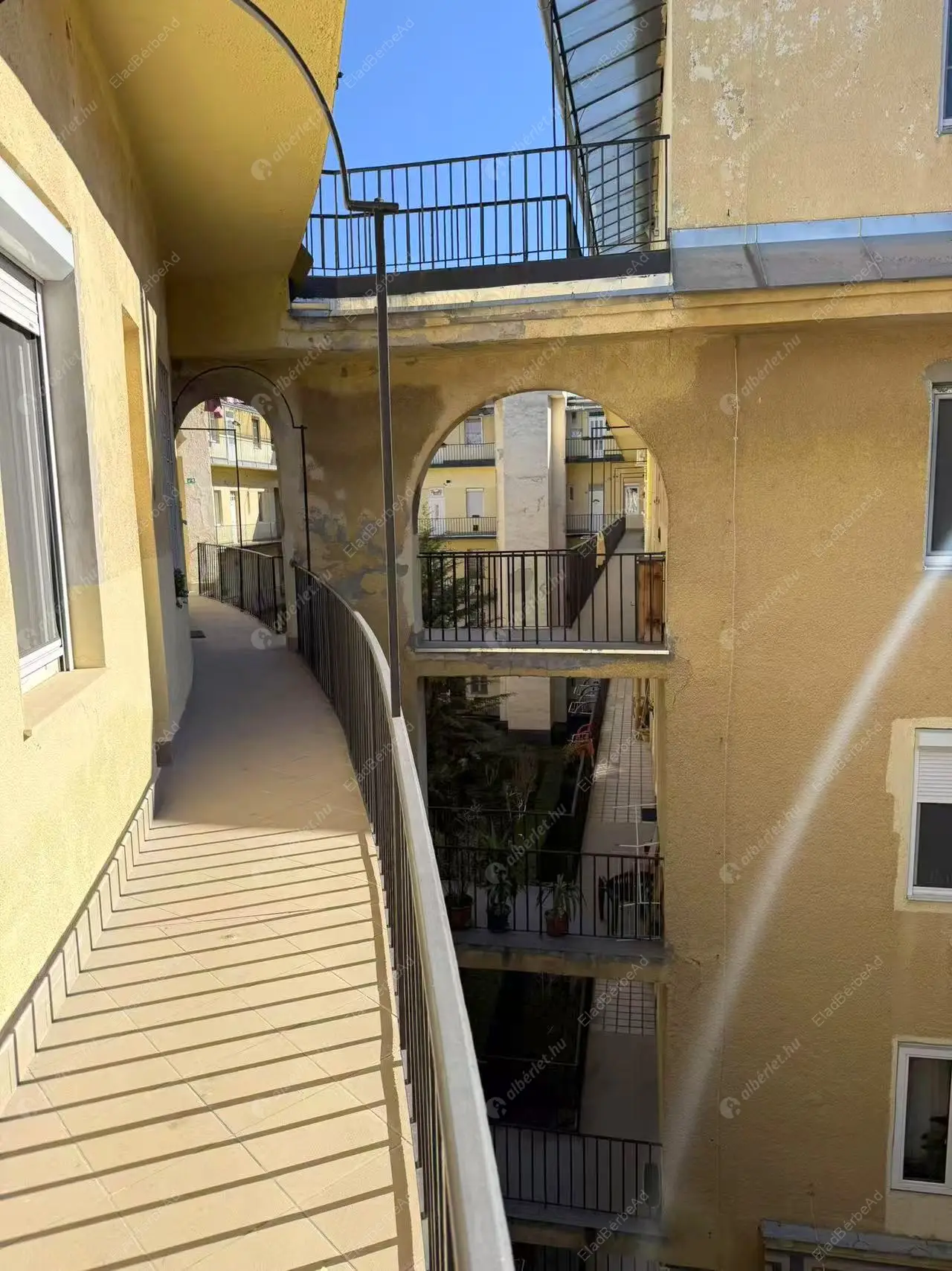 Kiadó albérlet 490000 Ft/hó áron: Budapest, III. kerület  Nagyszombat utca. Mérete: 96 nm, 3 szobás | Alberlet.hu - 6450421