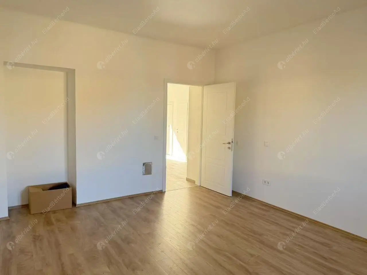 Kiadó albérlet 490000 Ft/hó áron: Budapest, III. kerület  Nagyszombat utca. Mérete: 96 nm, 3 szobás | Alberlet.hu - 6450428
