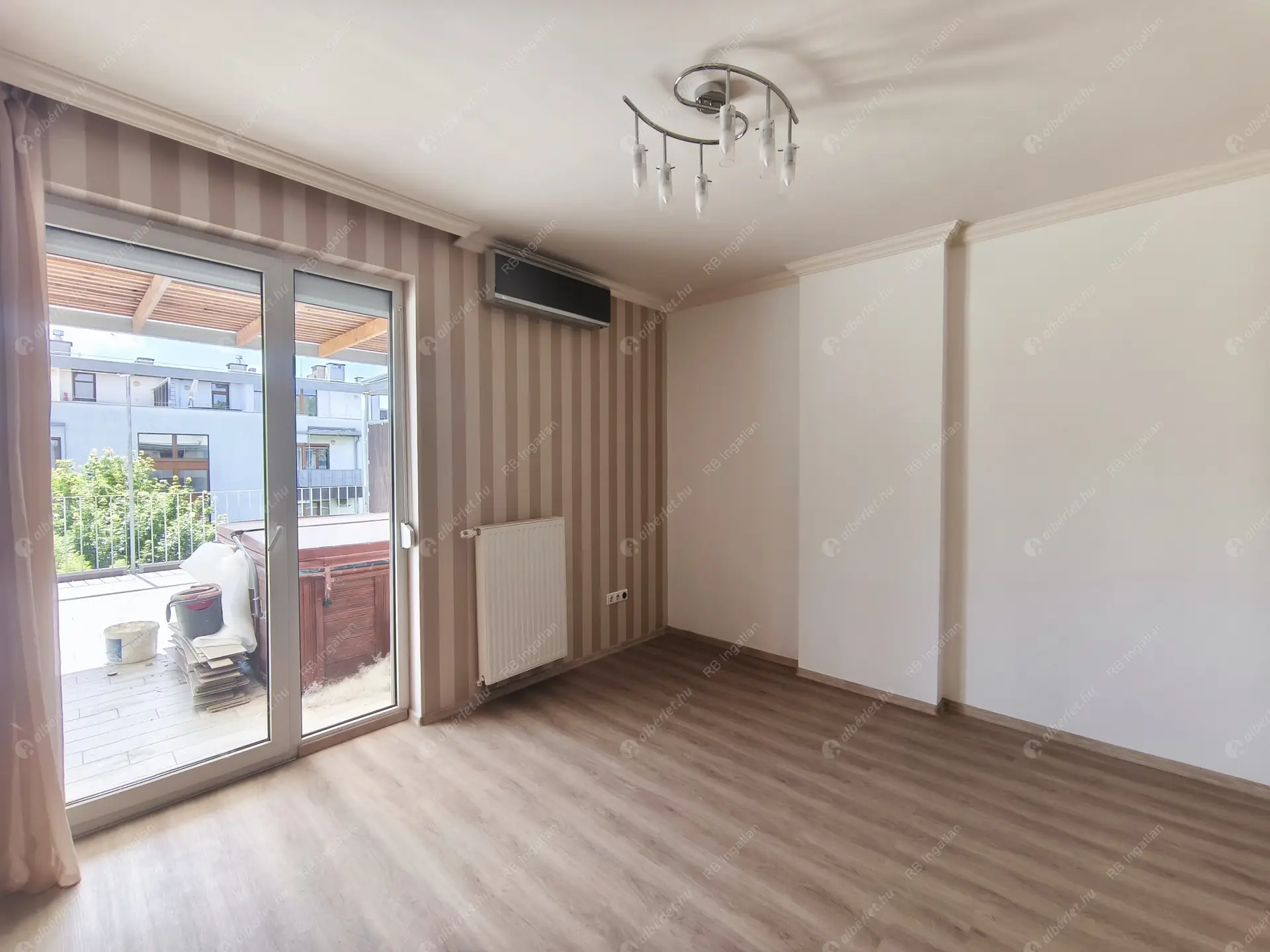 Kiadó albérlet 690000 Ft/hó áron: Budapest, III. kerület  Nánási út. Mérete: 136 nm, 4 szobás | Alberlet.hu - 6503578