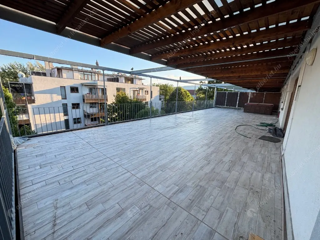 Kiadó albérlet 690000 Ft/hó áron: Budapest, III. kerület  Nánási út. Mérete: 136 nm, 4 szobás | Alberlet.hu - 6513126