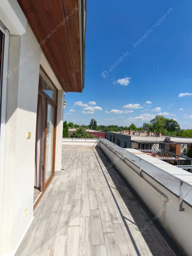 Kiadó albérlet 690000 Ft/hó áron: Budapest, III. kerület  Nánási út. Mérete: 136 nm, 4 szobás | Alberlet.hu - 6513138