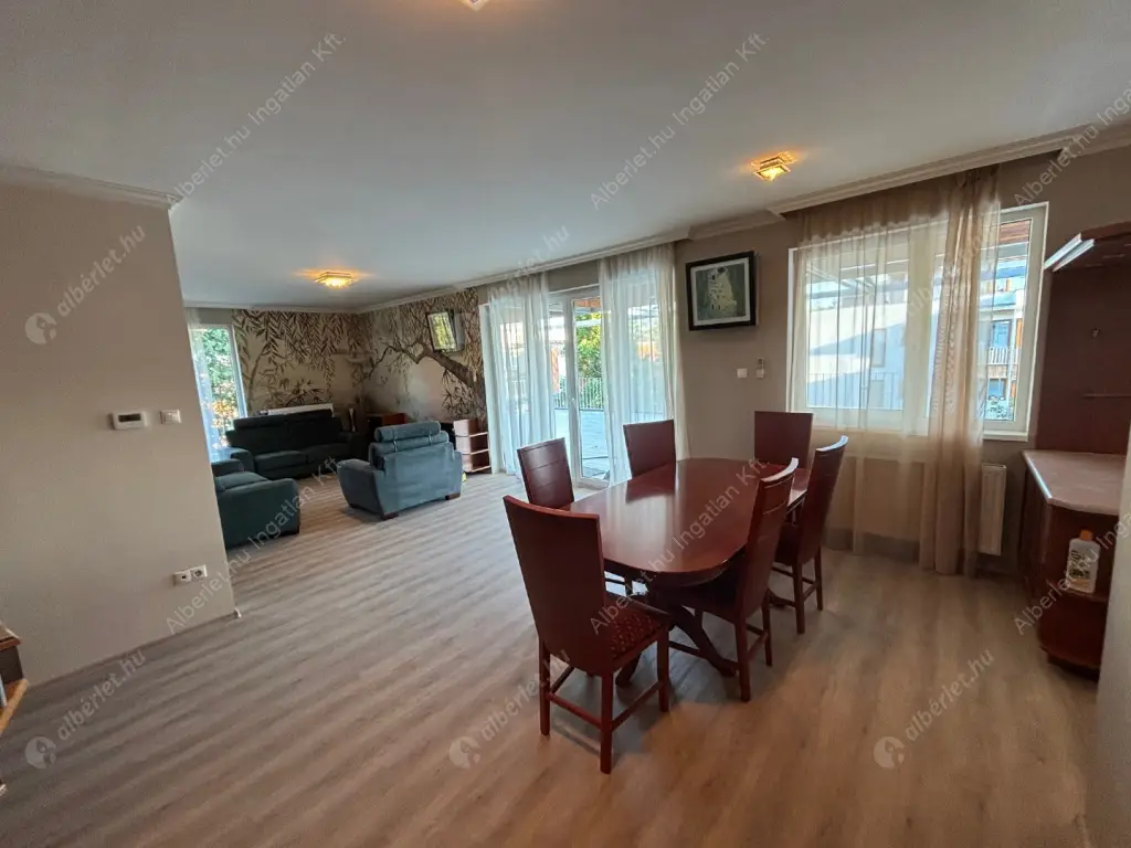 Kiadó albérlet 690000 Ft/hó áron: Budapest, III. kerület  Nánási út. Mérete: 136 nm, 4 szobás | Alberlet.hu - 6615434