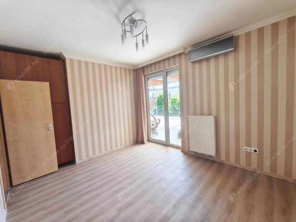 Kiadó albérlet 690000 Ft/hó áron: Budapest, III. kerület  Nánási út. Mérete: 136 nm, 4 szobás | Alberlet.hu - 6615451