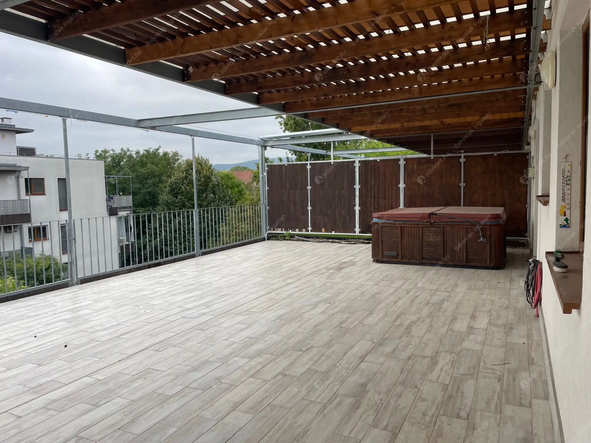 Kiadó albérlet 690000 Ft/hó áron: Budapest, III. kerület  Nánási út. Mérete: 136 nm, 4 szobás | Alberlet.hu - 6547197