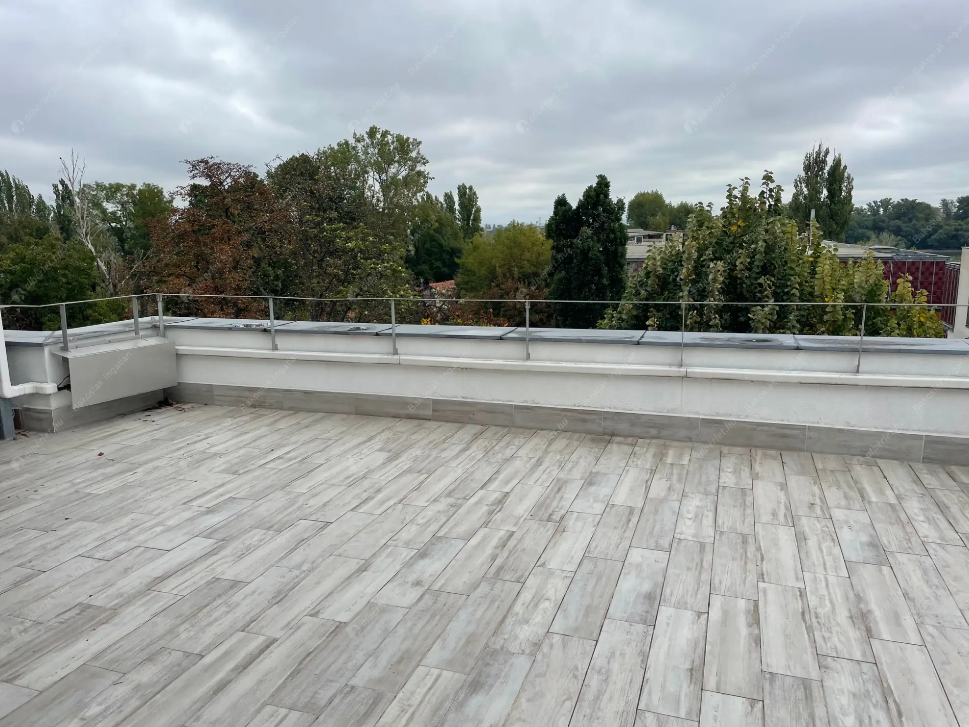 Kiadó albérlet 690000 Ft/hó áron: Budapest, III. kerület  Nánási út. Mérete: 136 nm, 4 szobás | Alberlet.hu - 6547209