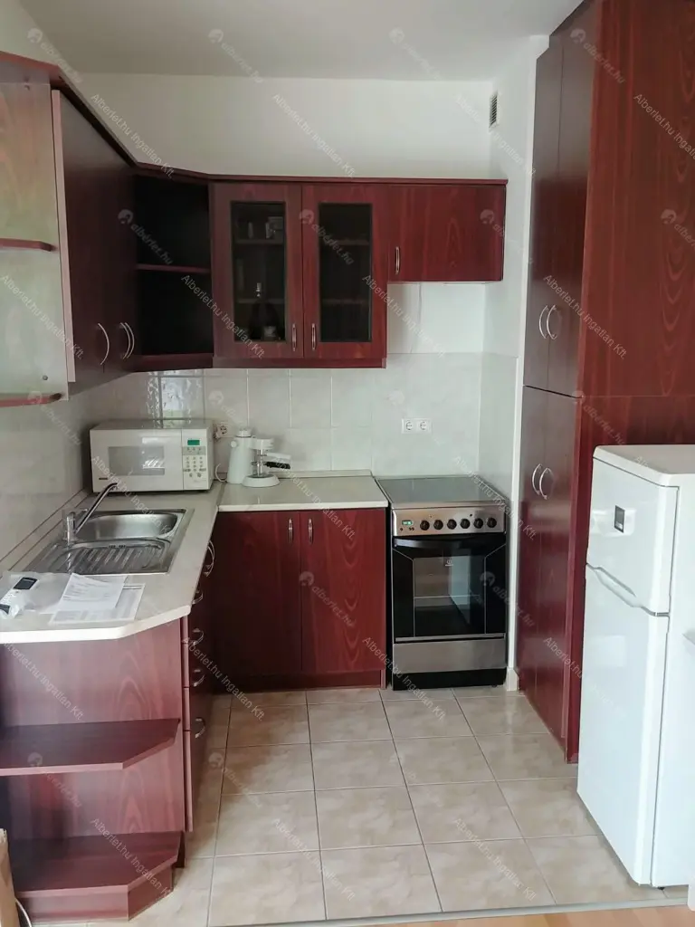 Kiadó albérlet 220000 Ft/hó áron: Budapest, III. kerület  Nánási út. Mérete: 37 nm, 1 szobás | Alberlet.hu - 6651253