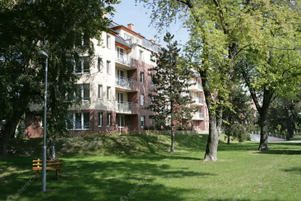 Kiadó albérlet 239000 Ft/hó áron: Budapest, III. kerület  Nánási út. Mérete: 37 nm, 1 szobás | Alberlet.hu - 6601419