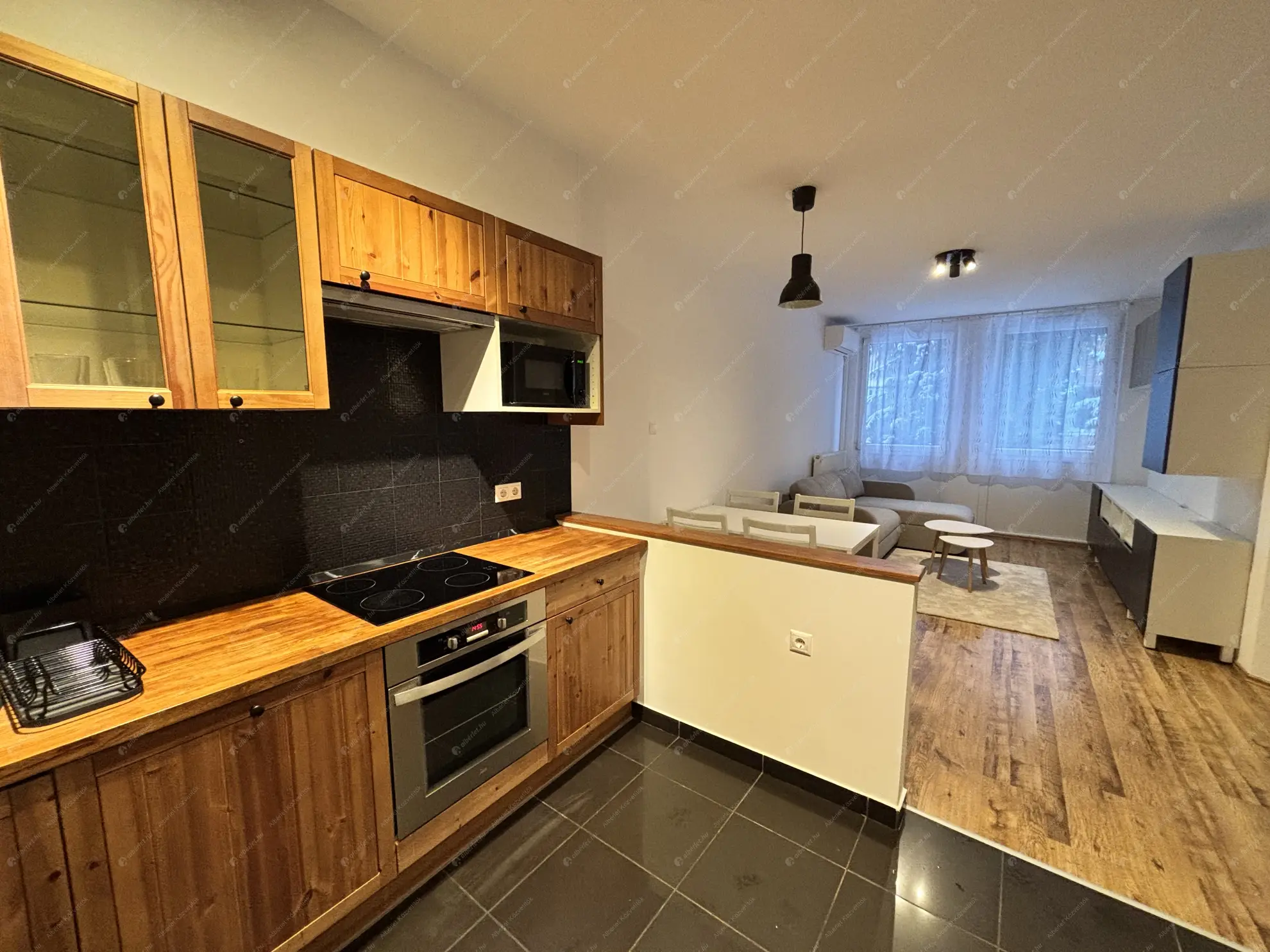 Kiadó albérlet 260000 Ft/hó áron: Budapest, III. kerület  Nánási út. Mérete: 50 nm, 2 szobás | Alberlet.hu - 6612473