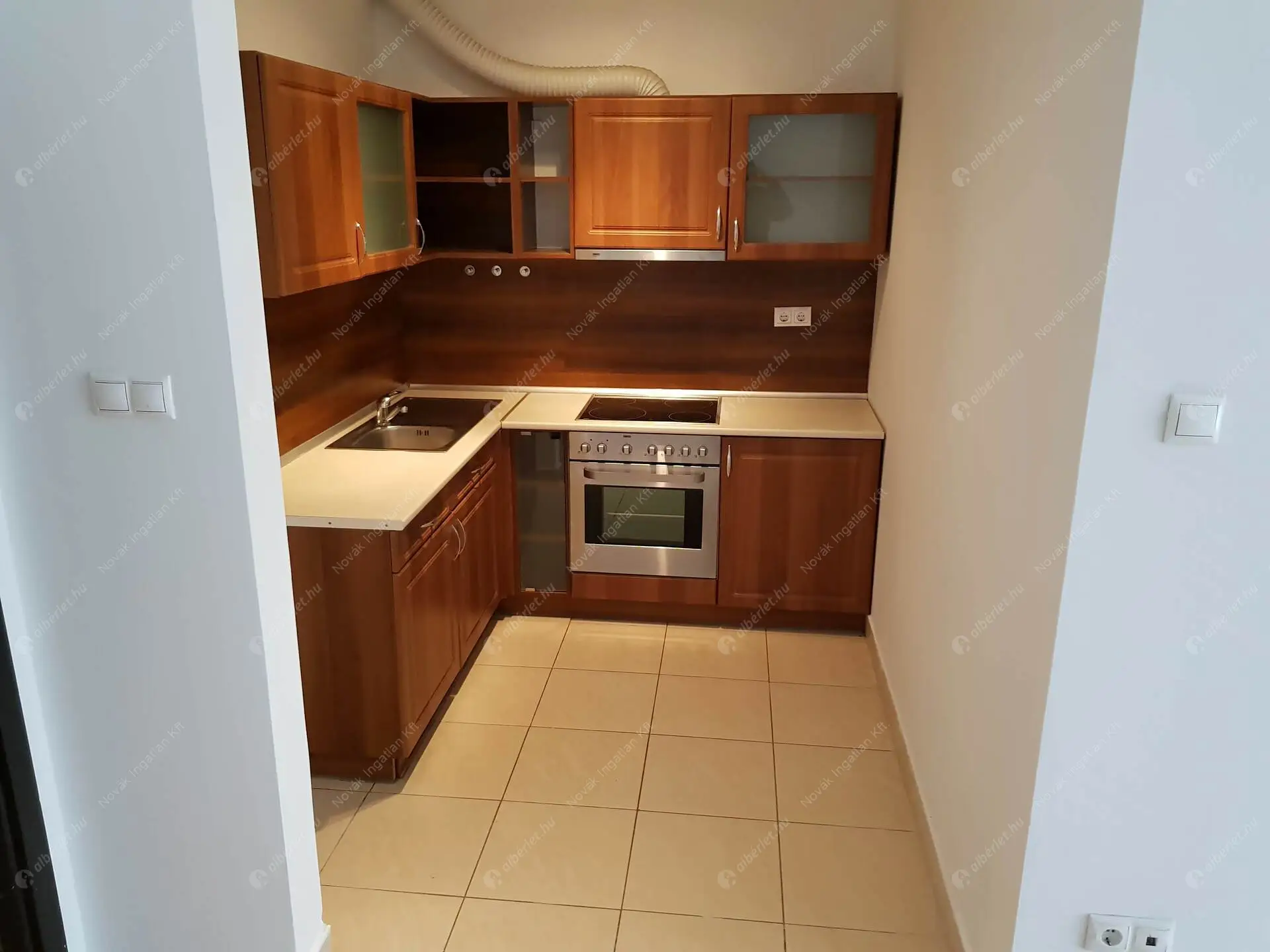 Kiadó albérlet 280000 Ft/hó áron: Budapest, III. kerület  Nánási út. Mérete: 55 nm, 2 szobás | Alberlet.hu - 6499923