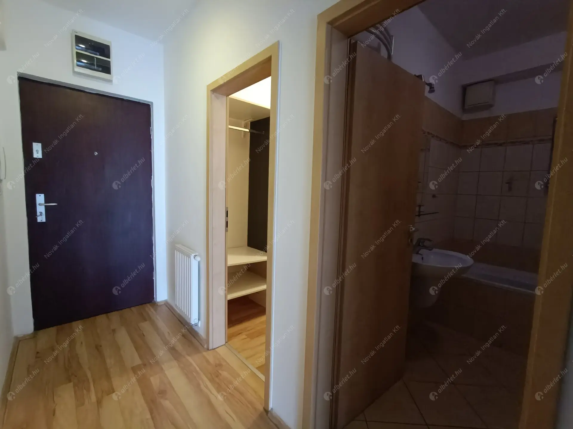 Kiadó albérlet 280000 Ft/hó áron: Budapest, III. kerület  Nánási út. Mérete: 55 nm, 2 szobás | Alberlet.hu - 6543466